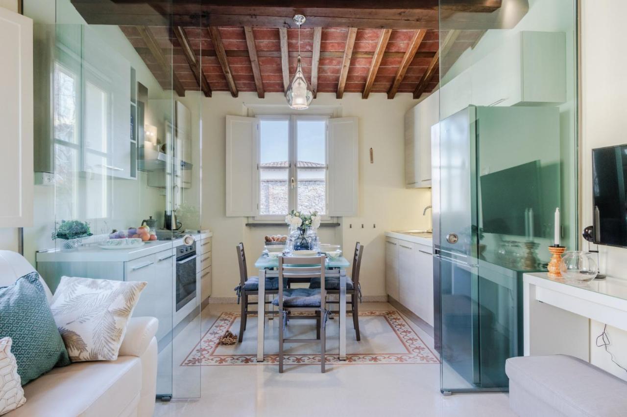 Helene Smart Flat With Elevator Inside Lucca Apartment Exterior foto