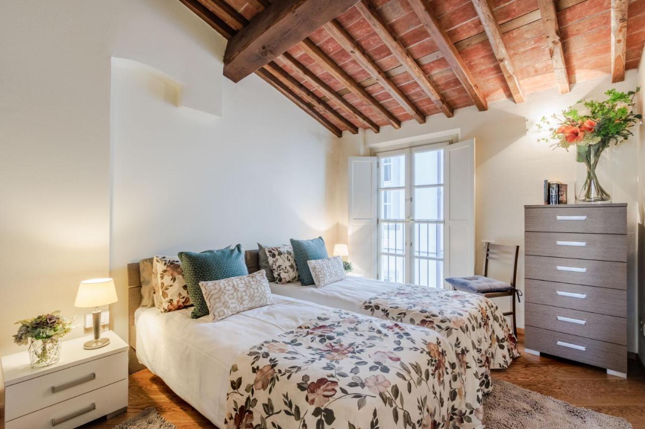 Helene Smart Flat With Elevator Inside Lucca Apartment Exterior foto